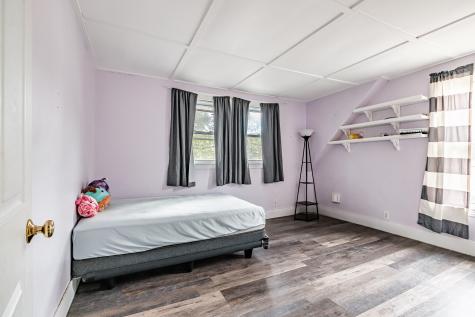 91 Elm Street Mechanic Falls ME 04256