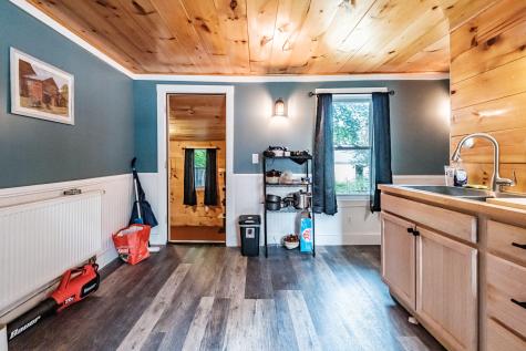 91 Elm Street Mechanic Falls ME 04256