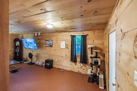 91 Elm Street Mechanic Falls ME 04256