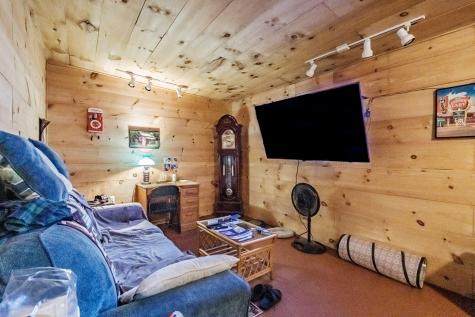 91 Elm Street Mechanic Falls ME 04256