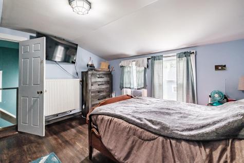 91 Elm Street Mechanic Falls ME 04256