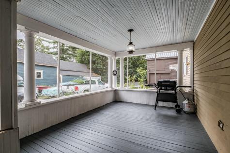 91 Elm Street Mechanic Falls ME 04256