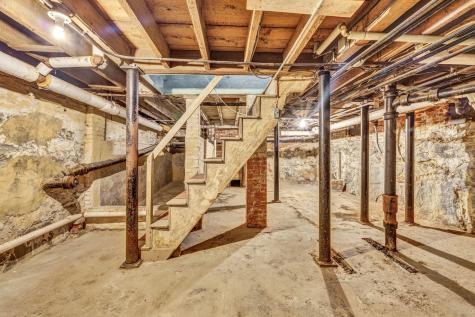 180 Main Road N Hampden ME 04444