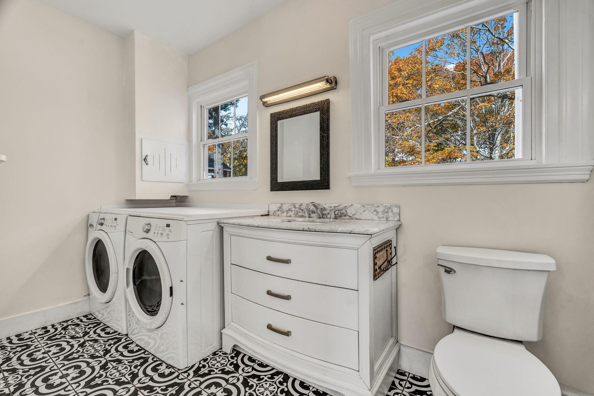 180 Main Road N Hampden ME 04444