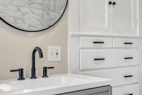 180 Main Road N Hampden ME 04444