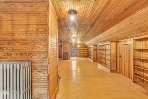 180 Main Road N Hampden ME 04444