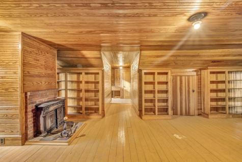 180 Main Road N Hampden ME 04444