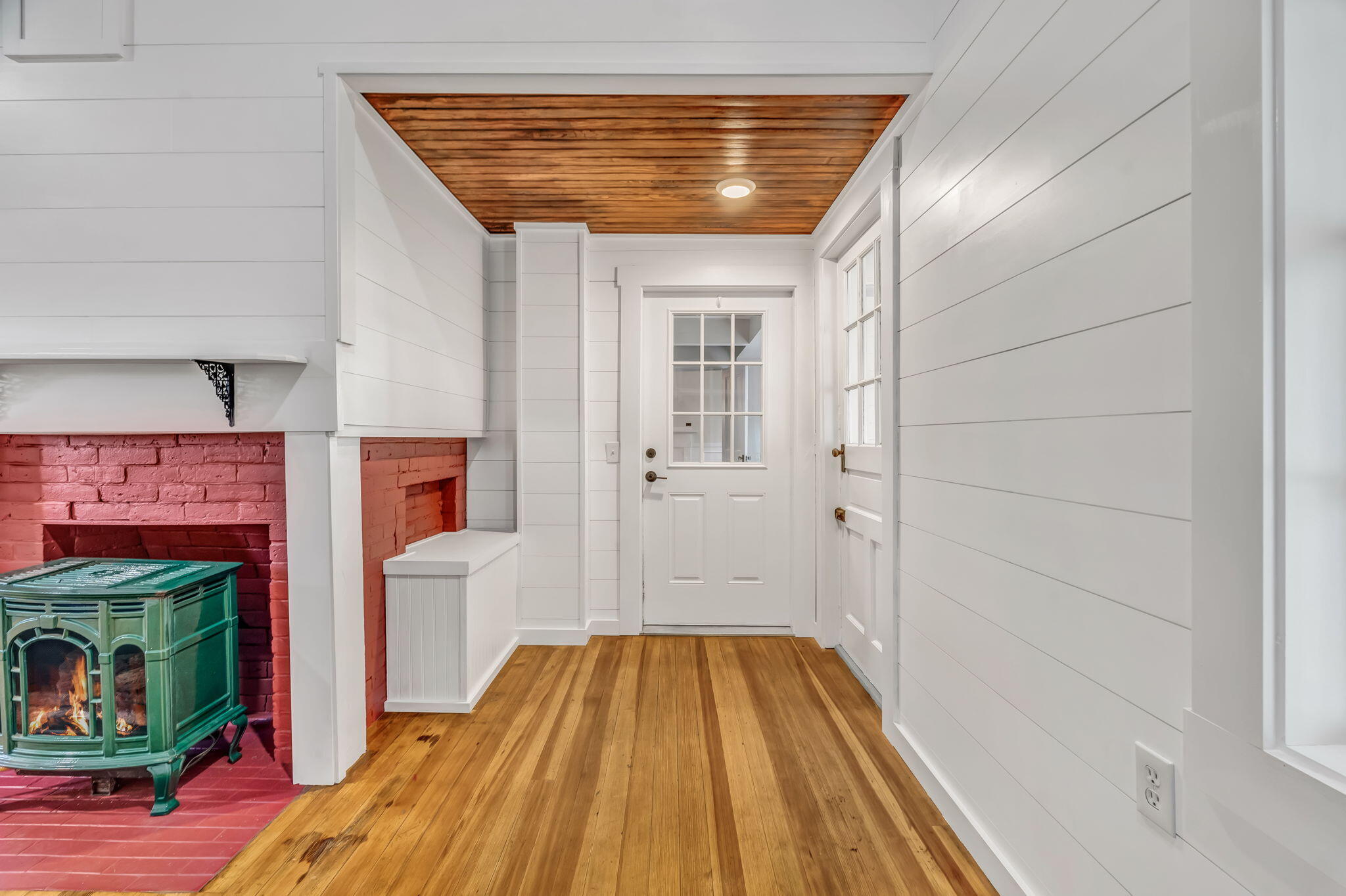 180 Main Road N Hampden ME 04444