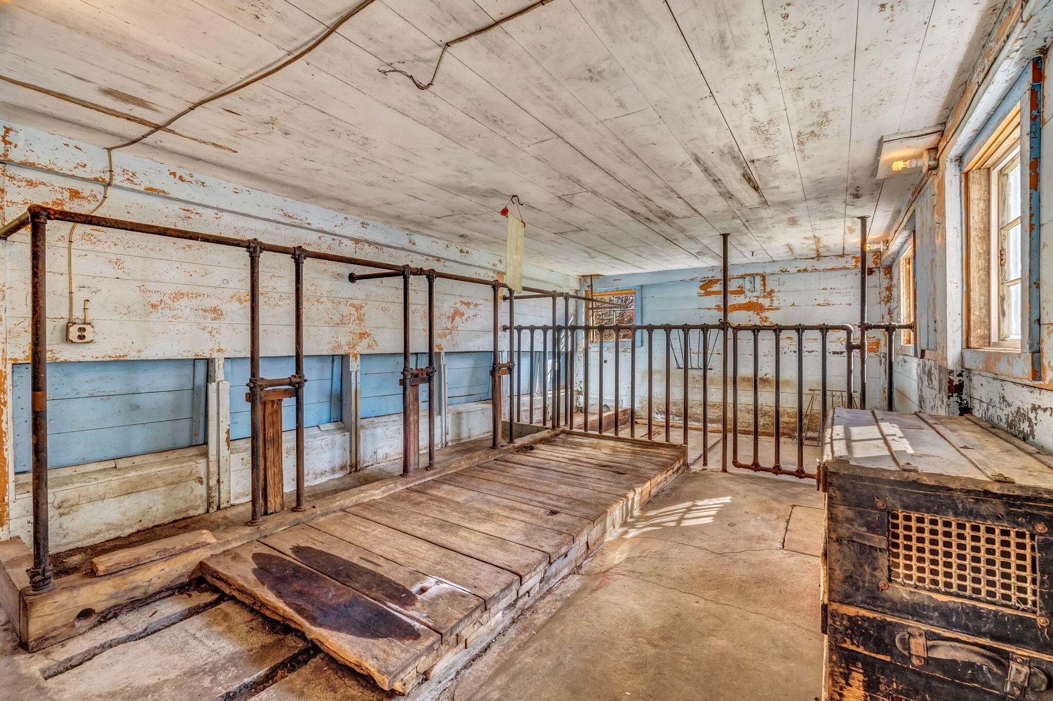 180 Main Road N Hampden ME 04444