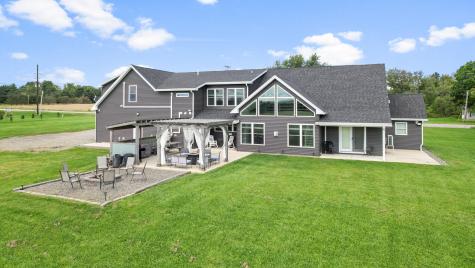 737 Main Street Corinth ME 04427