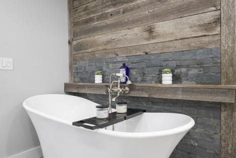 737 Main Street Corinth ME 04427