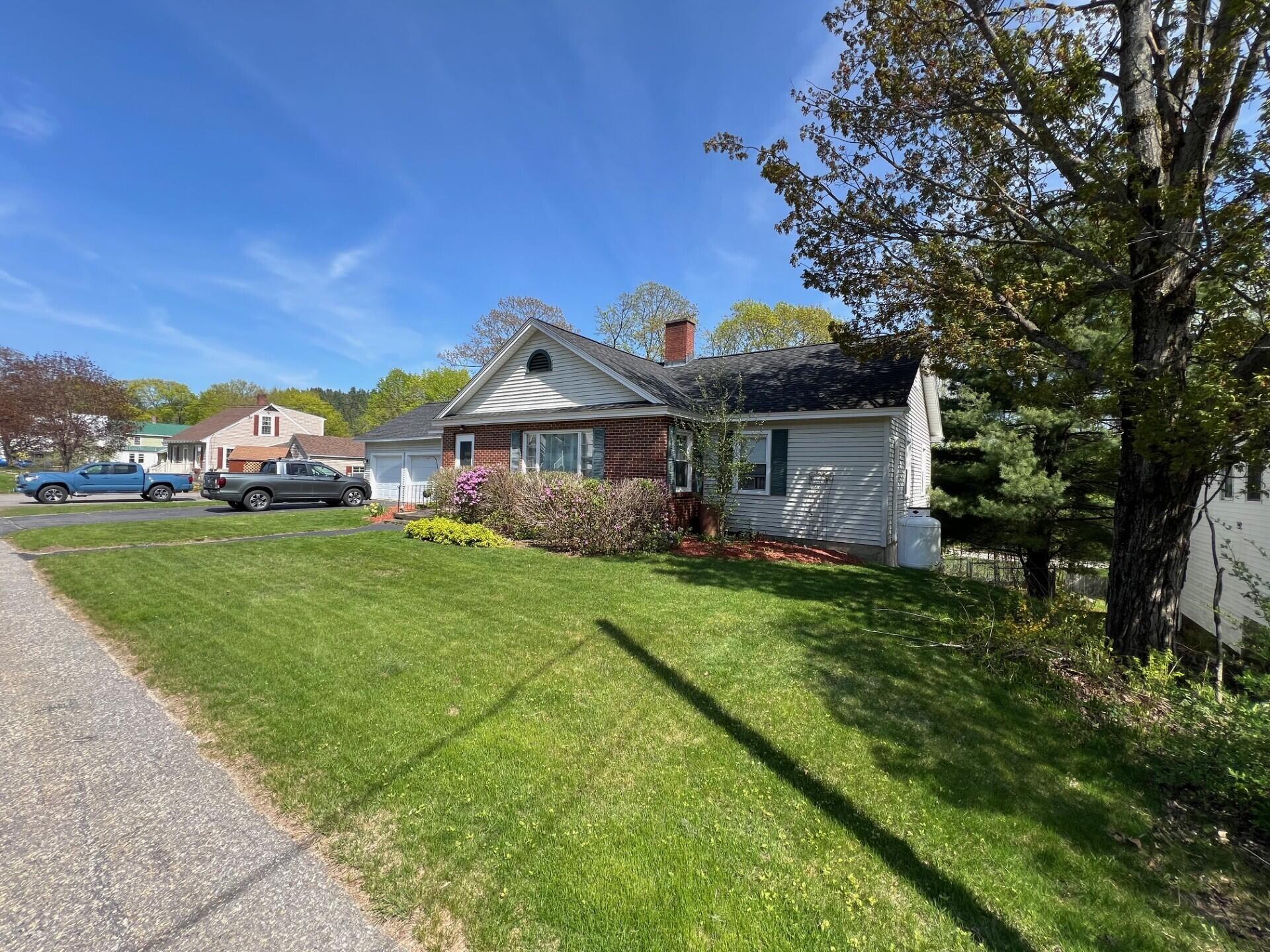701 Crescent Avenue Rumford ME 04276