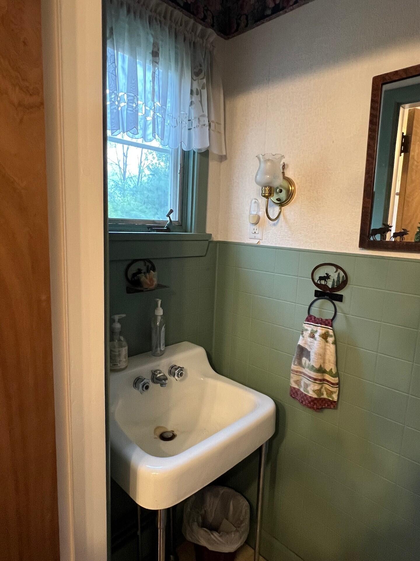 701 Crescent Avenue Rumford ME 04276