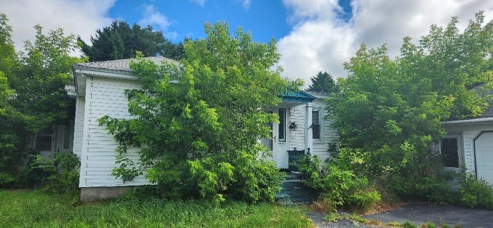 43 Highland Avenue Bradley ME 04411