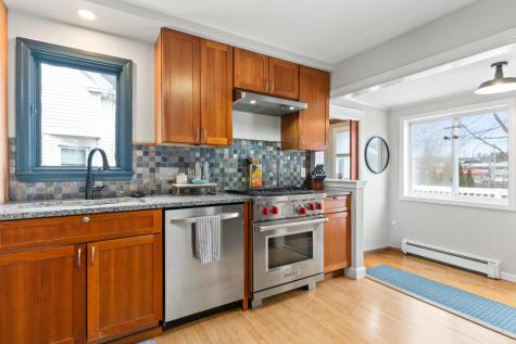 7 Abbott Street Portland ME 04103