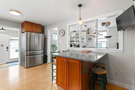 7 Abbott Street Portland ME 04103