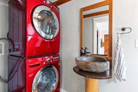 7 Abbott Street Portland ME 04103