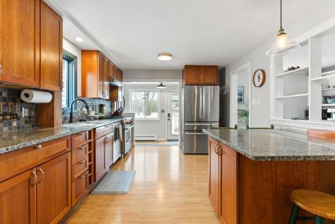 7 Abbott Street Portland ME 04103