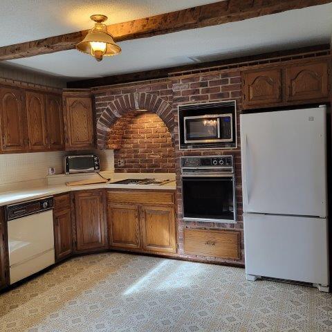 15 Skunk Hill Road Lee ME 04455