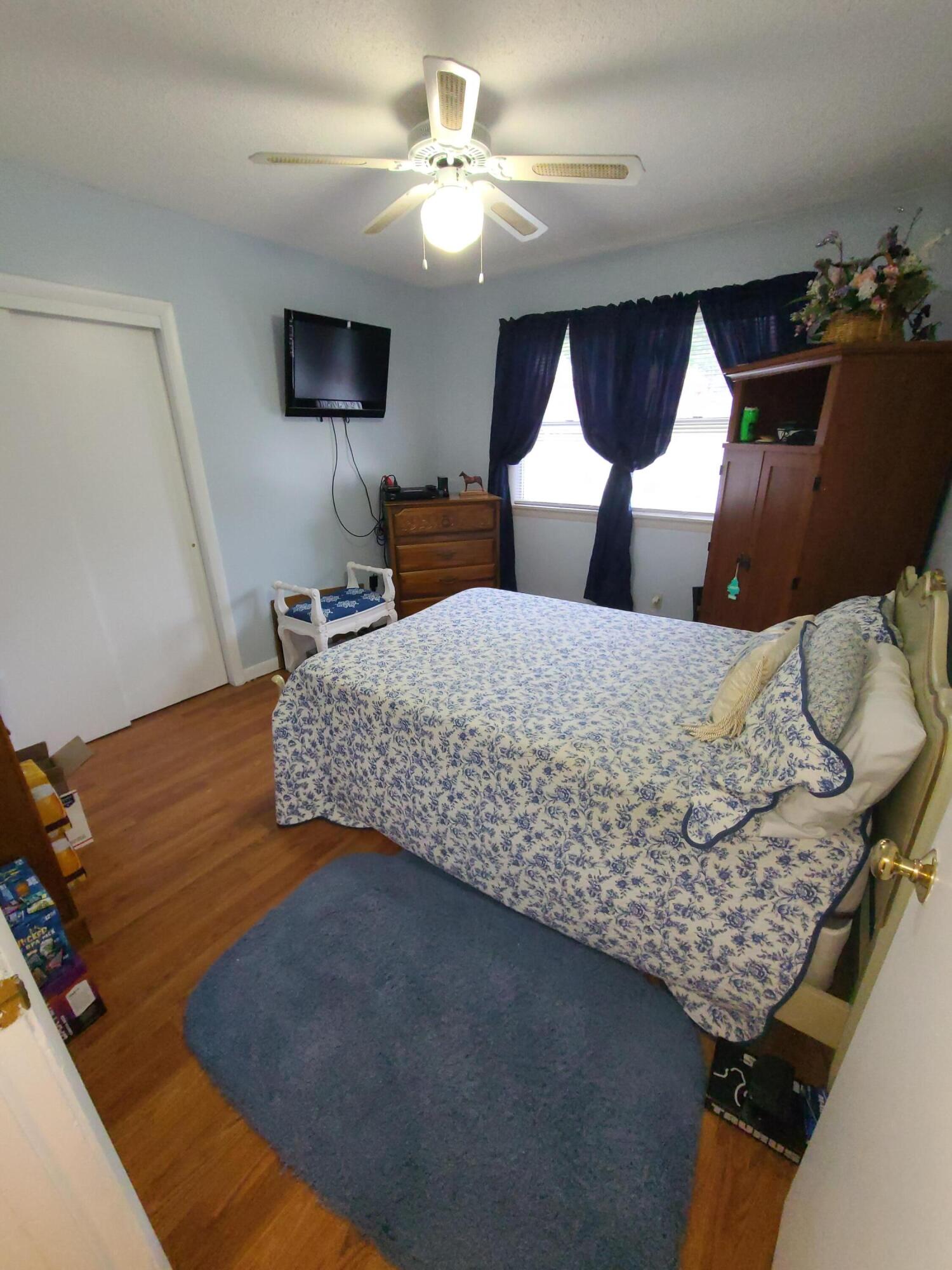 49 Jeffrey Street Lewiston ME 04240
