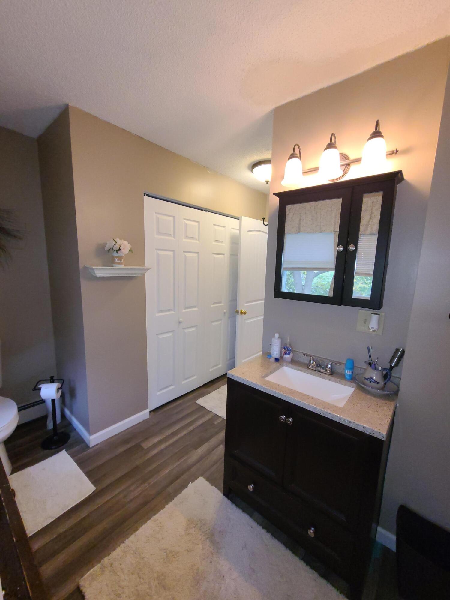 49 Jeffrey Street Lewiston ME 04240