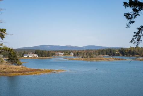 17 Bayberry Lane Tremont ME 04612