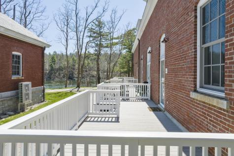 6 Quartermaster Court Portland ME 04109
