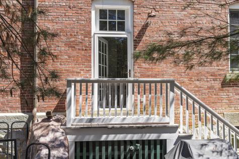 6 Quartermaster Court Portland ME 04109