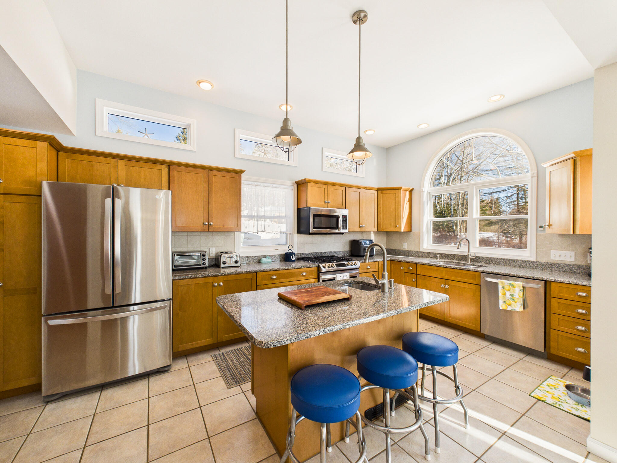 1 Mussel Ridge Lane Owls Head ME 04854