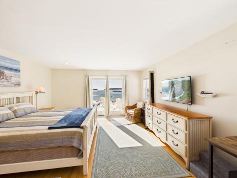 1 Mussel Ridge Lane Owls Head ME 04854