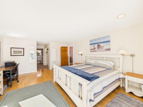 1 Mussel Ridge Lane Owls Head ME 04854