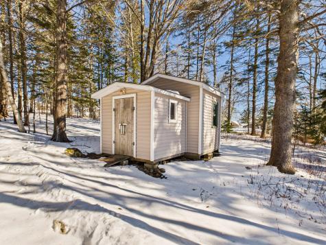 1 Mussel Ridge Lane Owls Head ME 04854