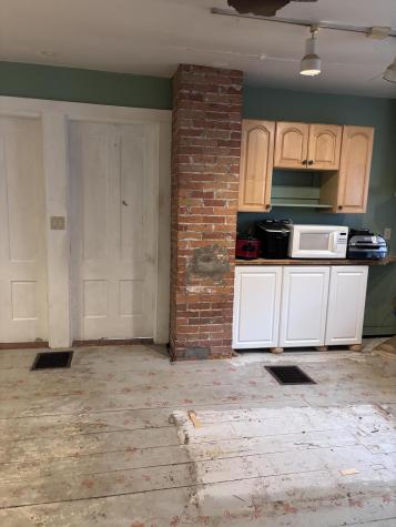 17 Twombley Road Sanford ME 04073