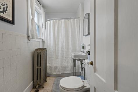 86 King Street Westbrook ME 04092