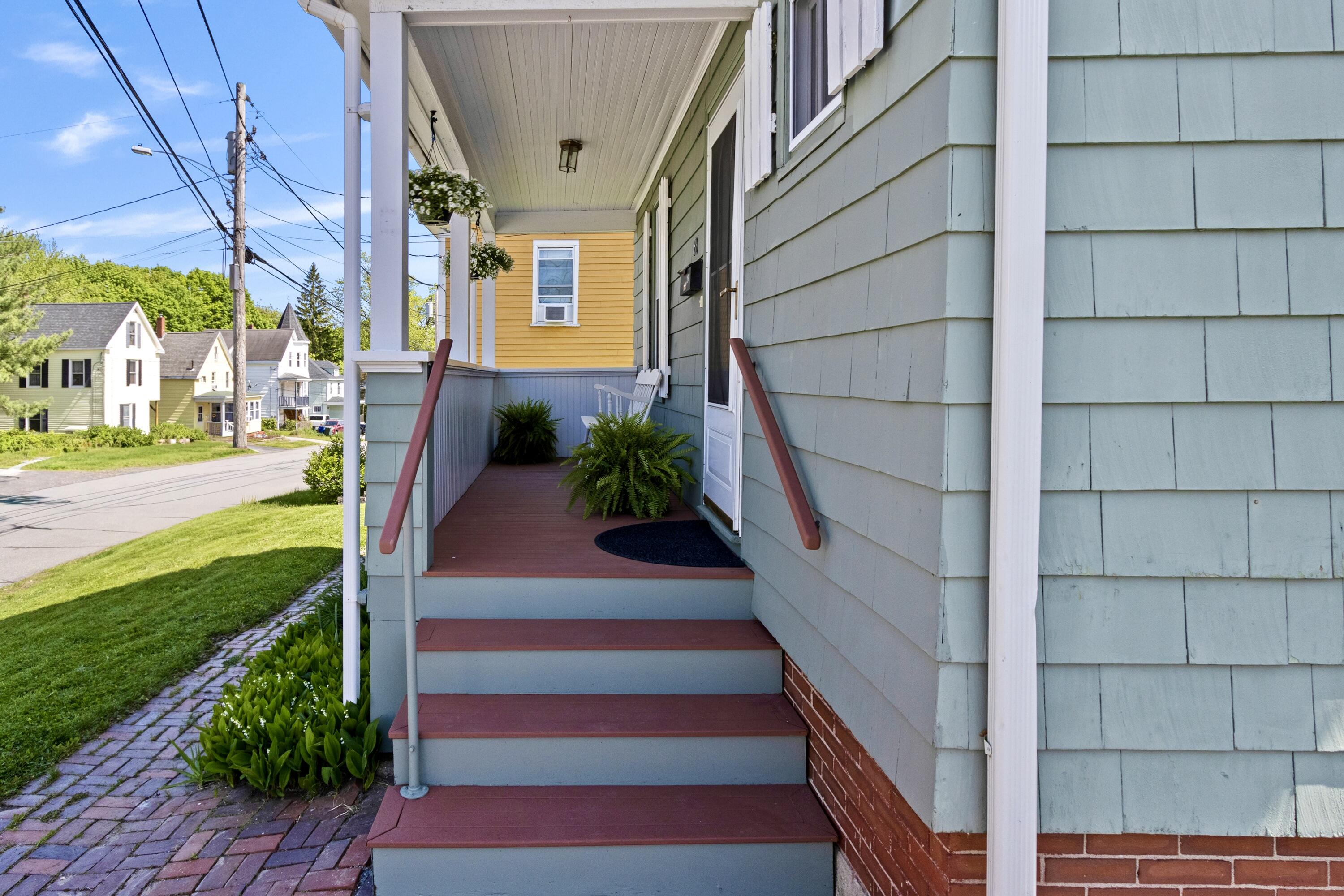 86 King Street Westbrook ME 04092