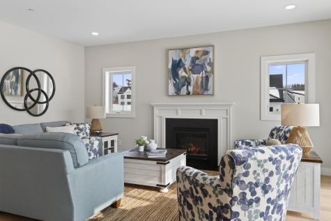 101 Owl's Nest Road Portland ME 04102