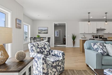 101 Owl's Nest Road Portland ME 04102