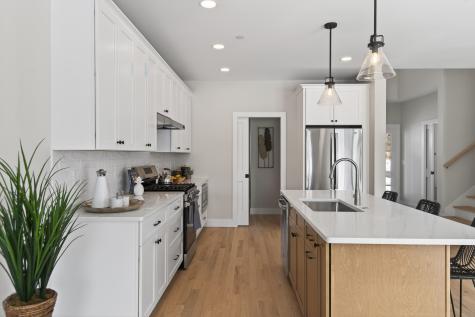 101 Owl's Nest Road Portland ME 04102