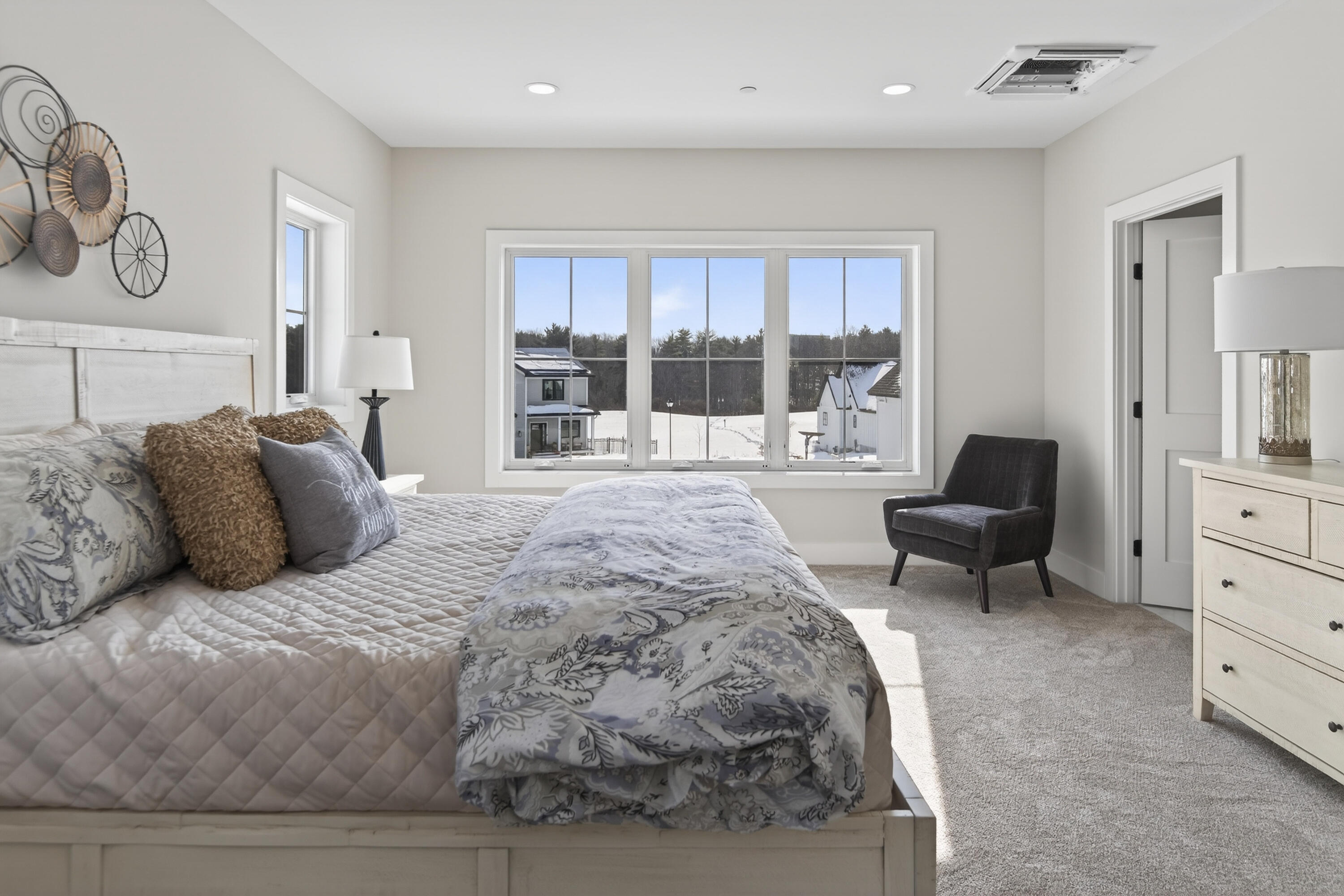 101 Owl's Nest Road Portland ME 04102