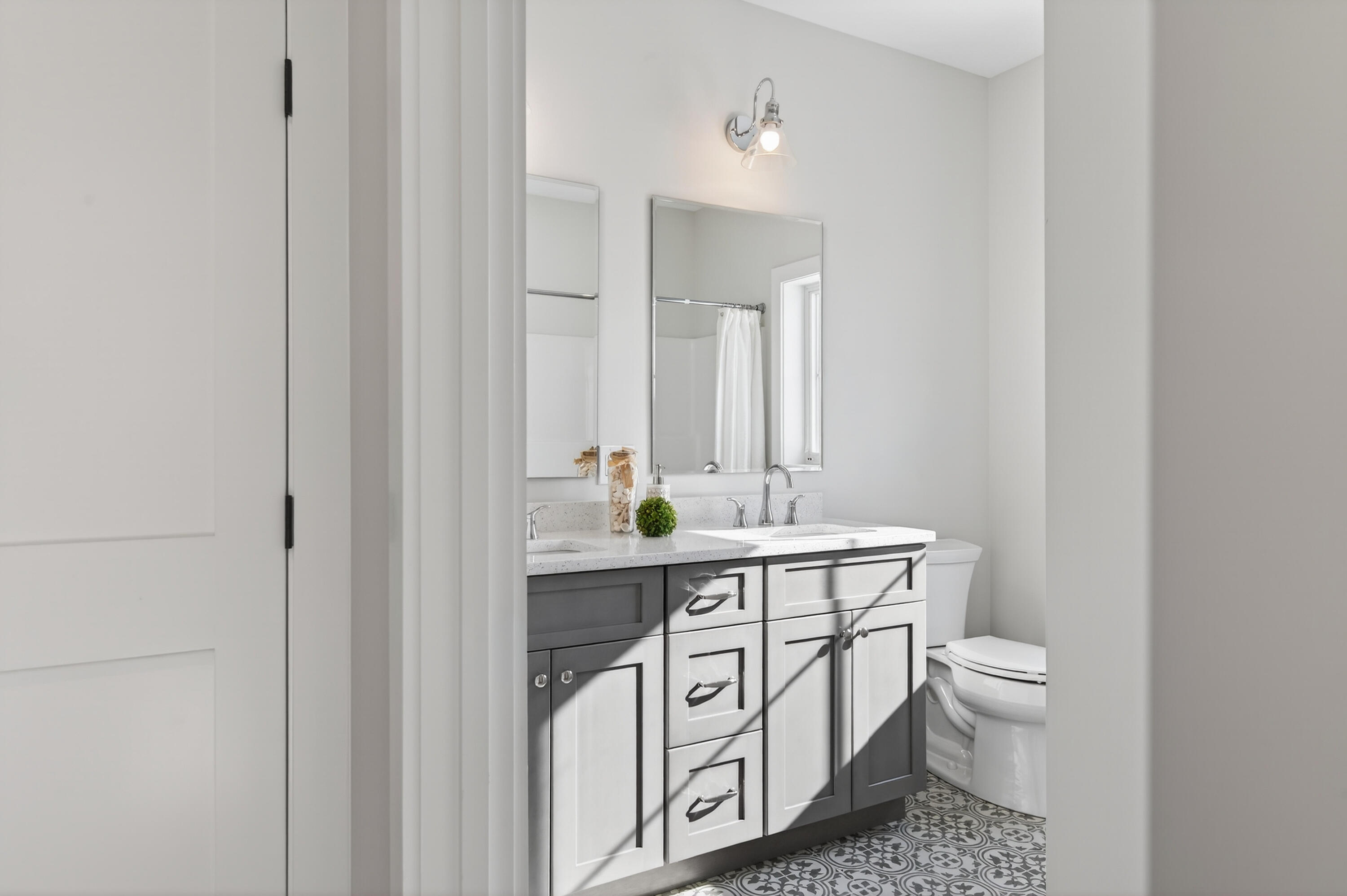 101 Owl's Nest Road Portland ME 04102