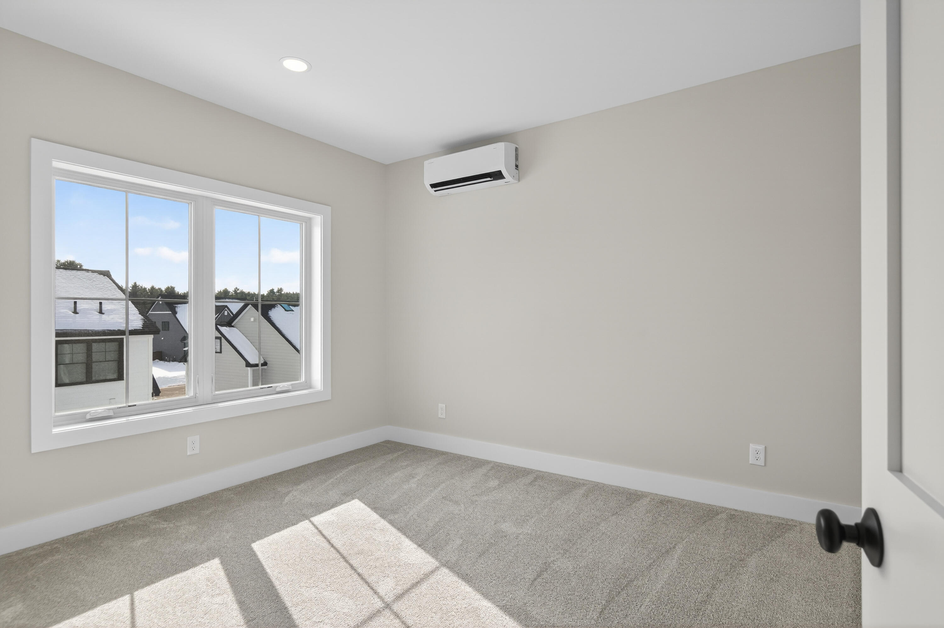 101 Owl's Nest Road Portland ME 04102