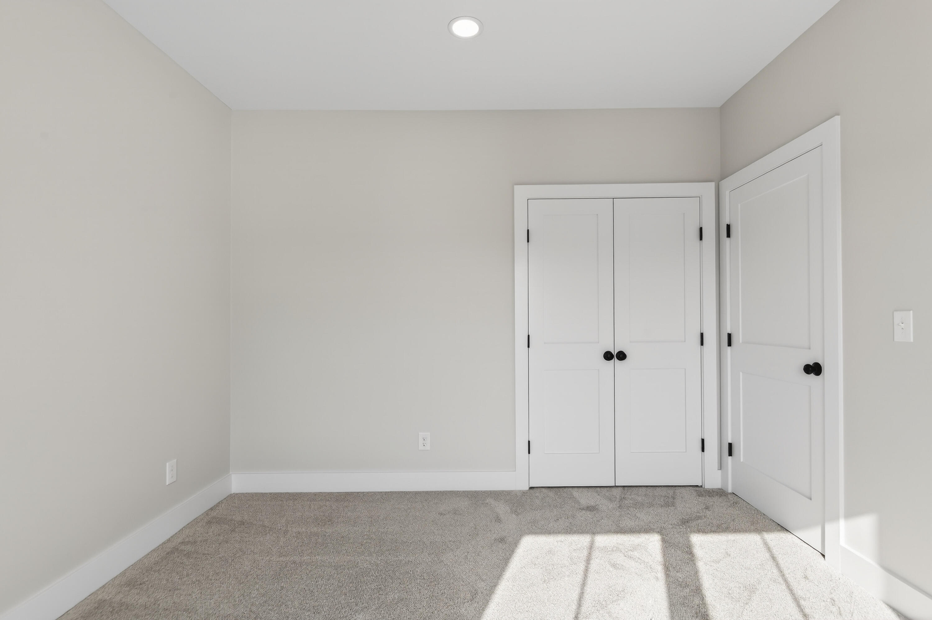 101 Owl's Nest Road Portland ME 04102