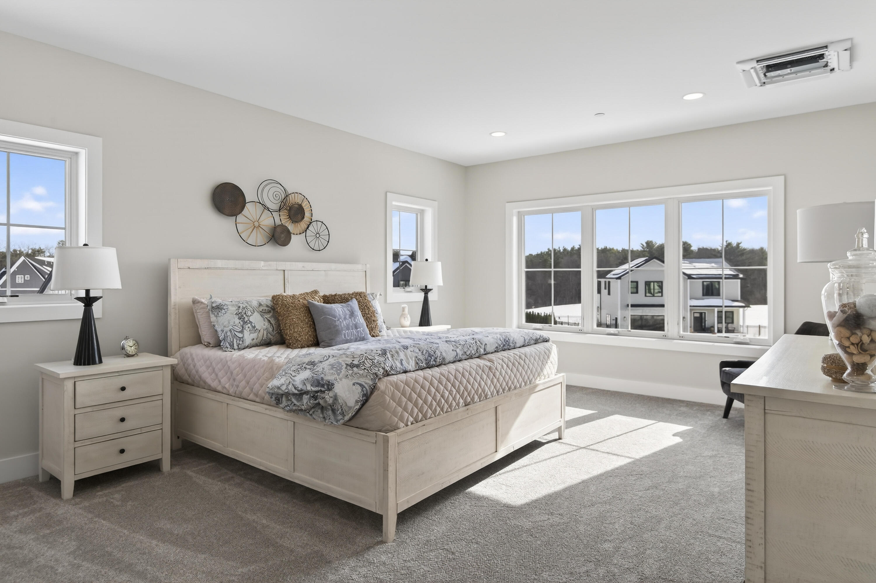 101 Owl's Nest Road Portland ME 04102