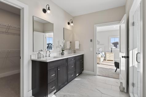 101 Owl's Nest Road Portland ME 04102