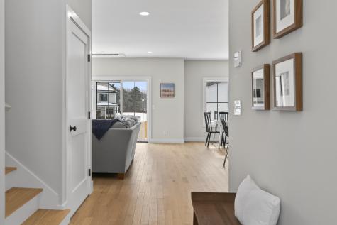 101 Owl's Nest Road Portland ME 04102