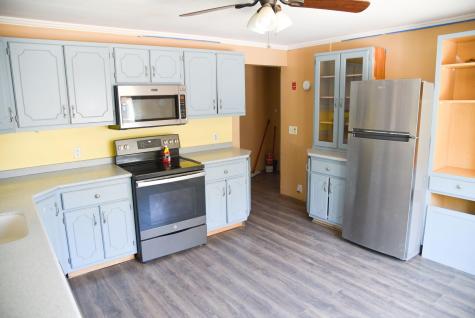 7 Harris Street Auburn ME 04210