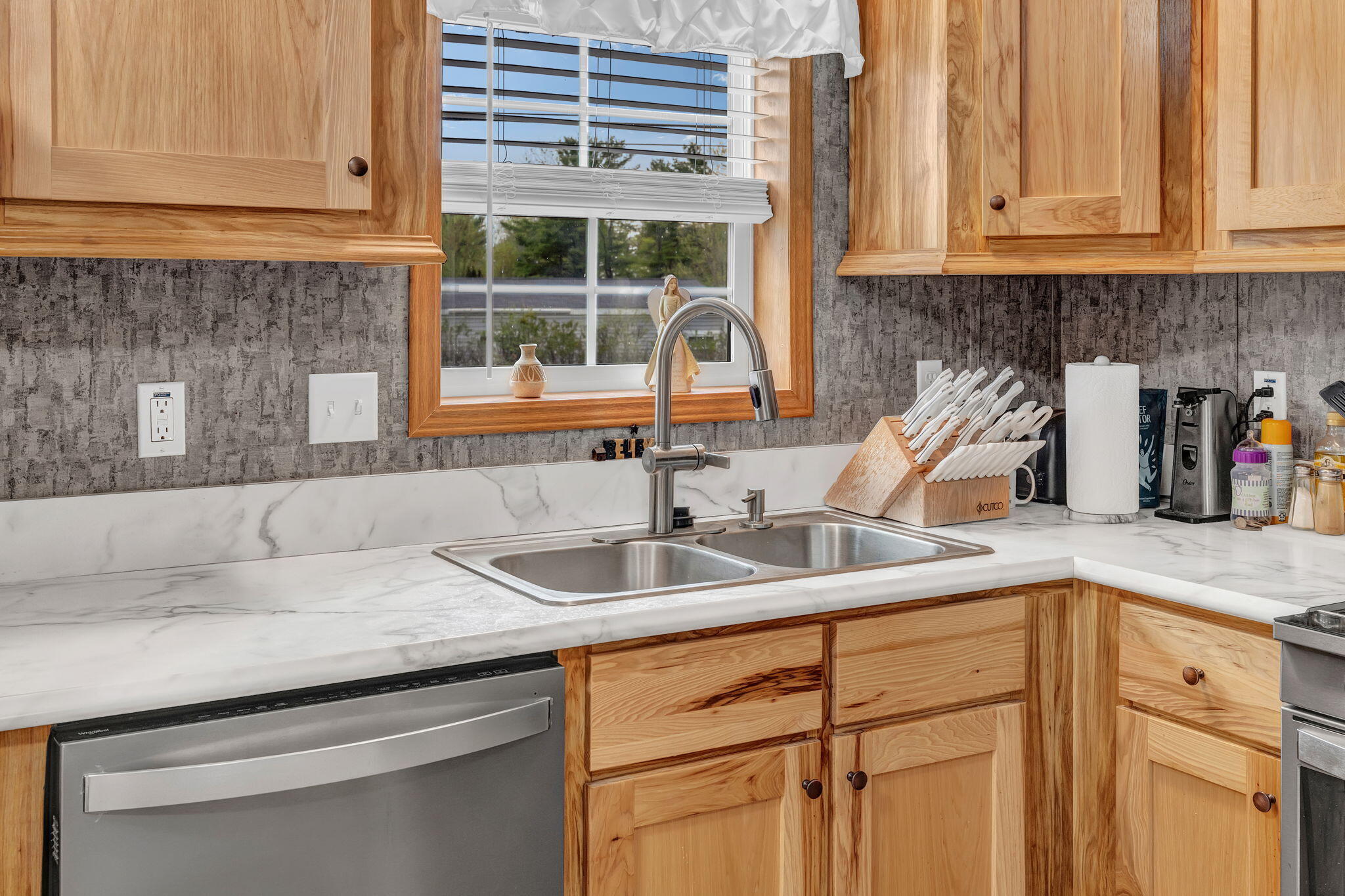 8 E Street Bangor ME 04401
