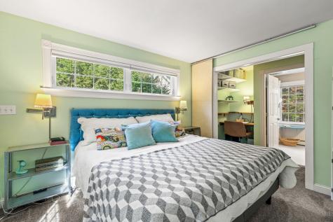 28 Oak Hill Drive New Gloucester ME 04260