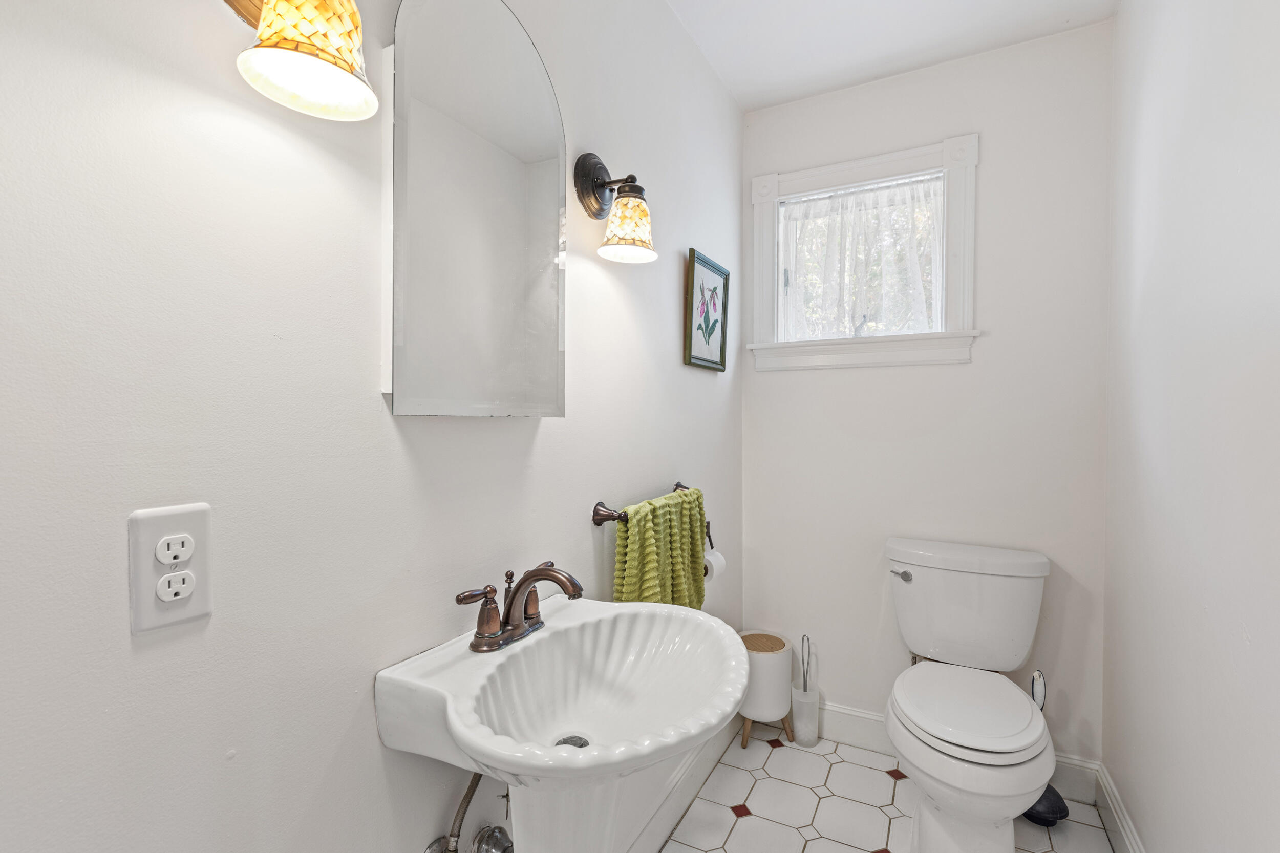 28 Oak Hill Drive New Gloucester ME 04260