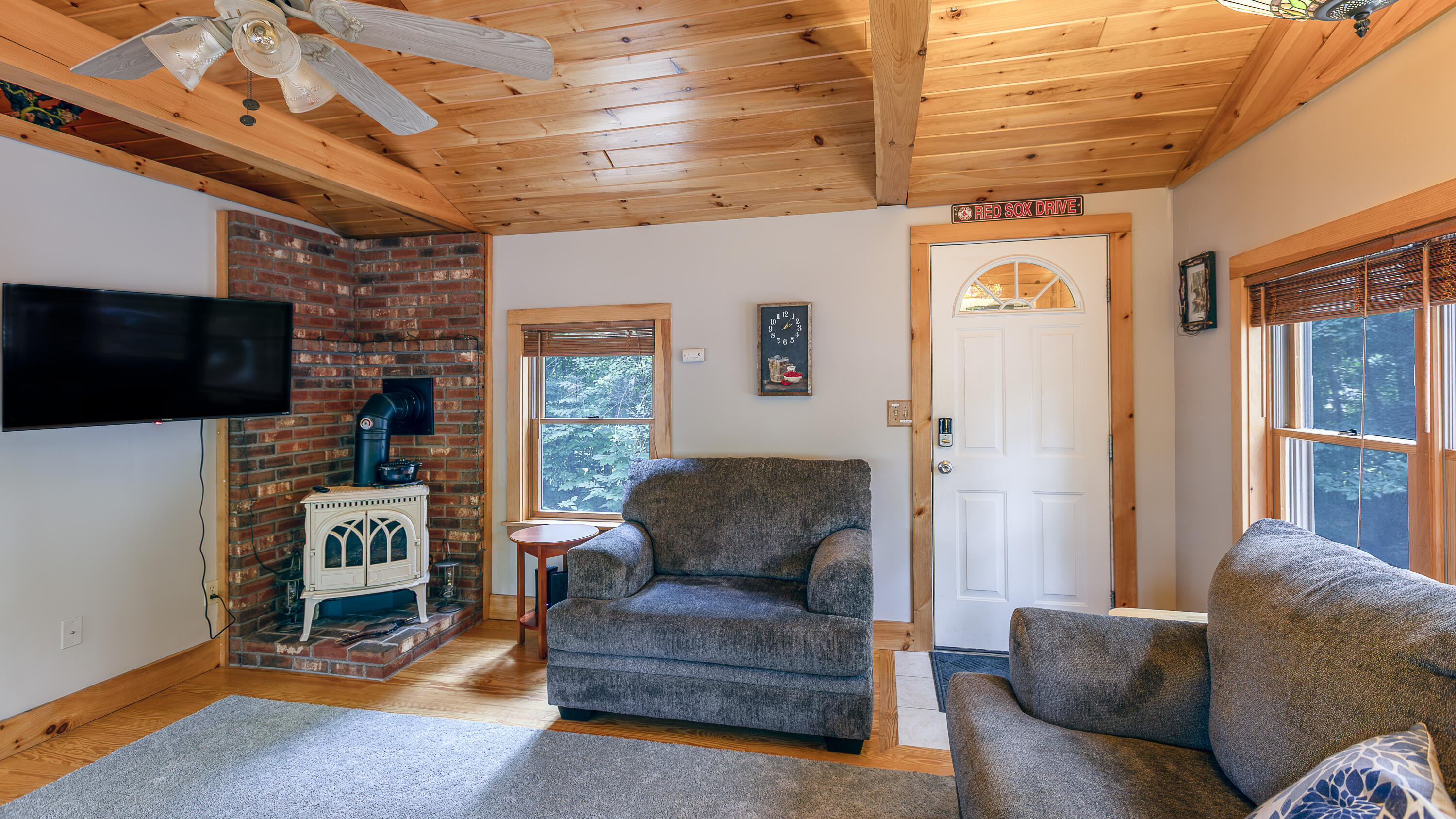 25 Mill Street Harrison ME 04040